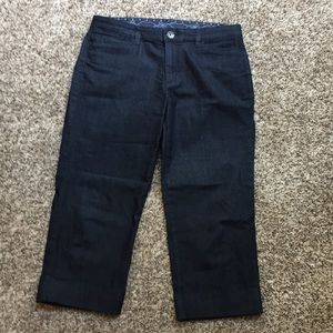 Cute dark jean capris from Bandolino